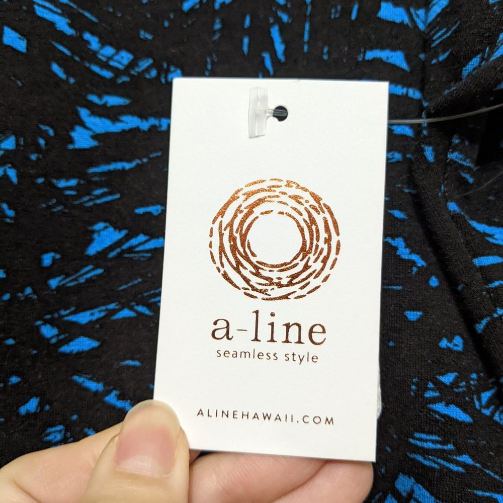 a-line Sunday Tee - Picture 5 of 7